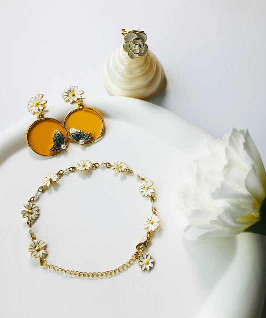 Daisy & Butterfly with Pearl Jewelry Set