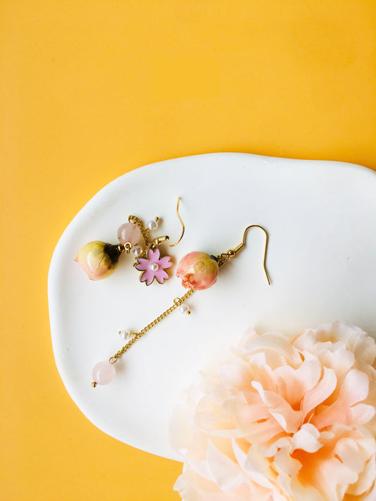 Asymmetry Light Pink Rose Dried Flower with Pink Crystal & Sakura Drop Earrings