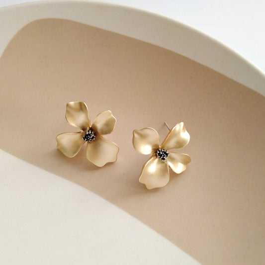 Matte Gold Flower Earrings & Adjustable Ring Jewelry Set