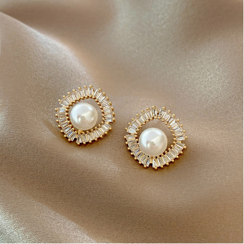 Zircon Decor Necklace & Crystal-Pearl Stud Earrings Jewelry Set