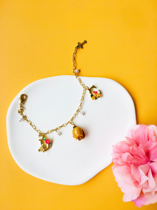 Rose Dried Flower with Pearl & Letter Pendant Bracelet