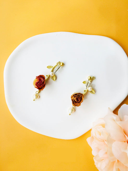 Hotpink Rose Dried Flower with Pearl & Gold leaf Pendant Necklace & Drop Earrings Jewelry Set