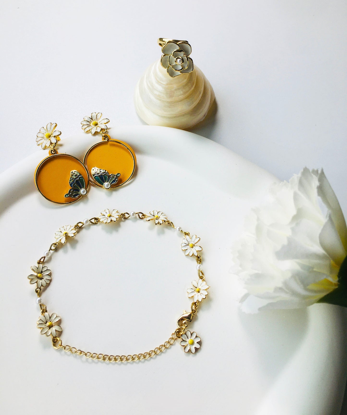 Daisy & Butterfly with Pearl Jewelry Set