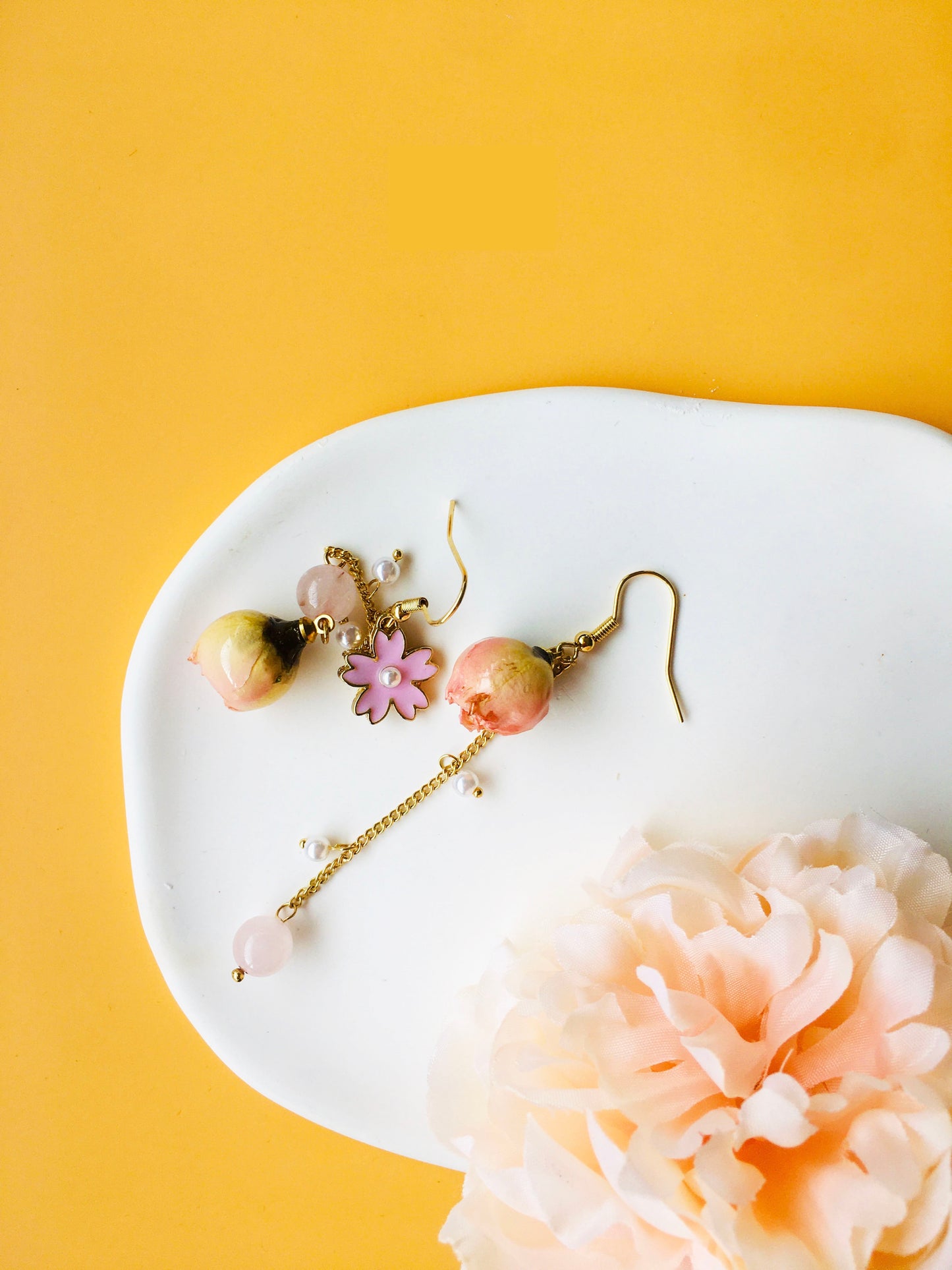 Asymmetry Light Pink Rose Dried Flower with Pink Crystal & Sakura Drop Earrings