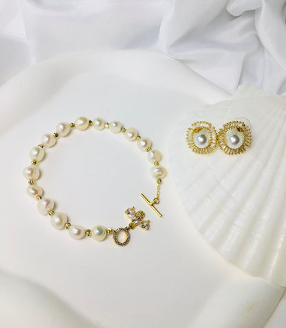 Gold Baroque Pearl Bracelet with Crystal Bee Charm & Crystal-Pearl Stud Earrings Jewelry Set