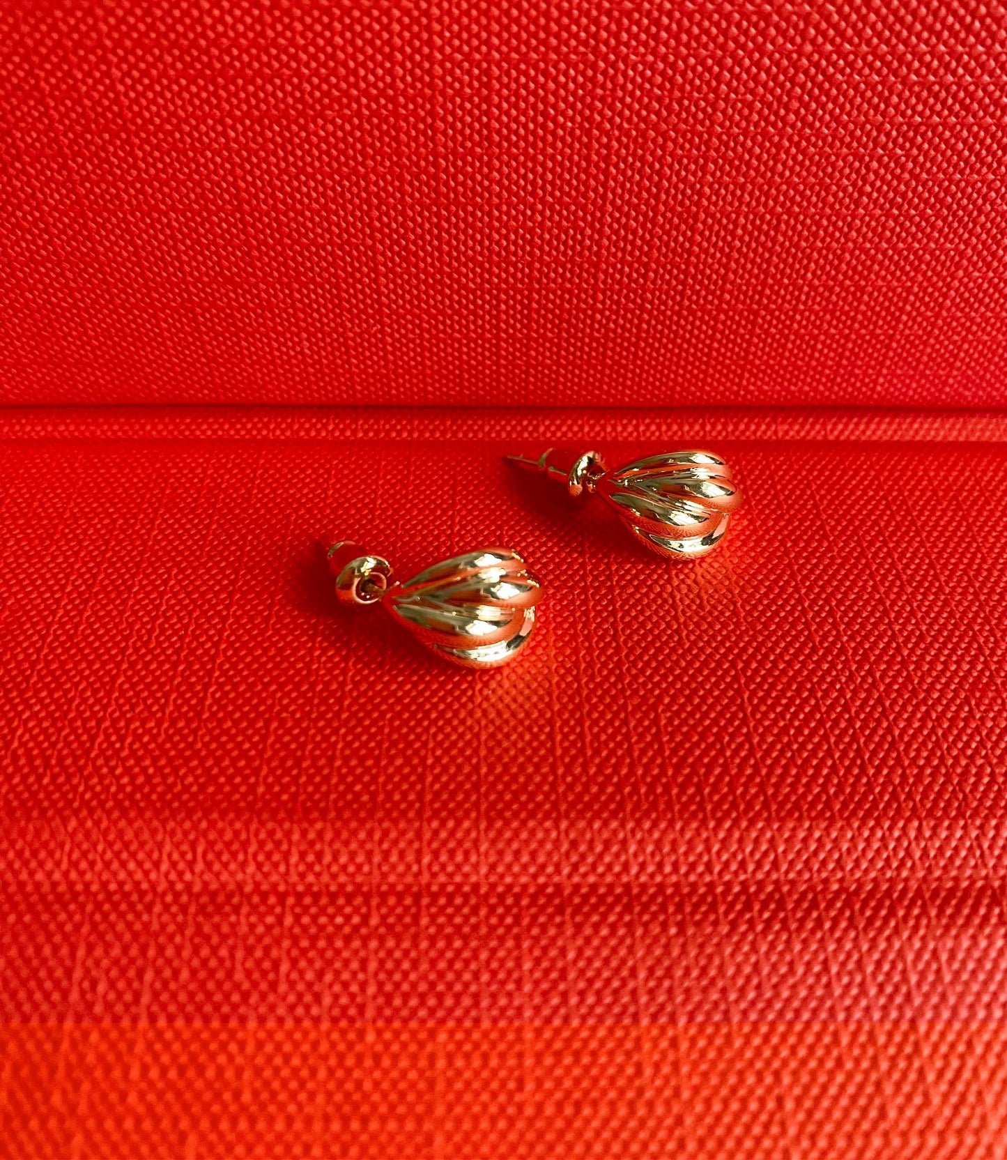 Lady’s Grace Notes Jewelry Set