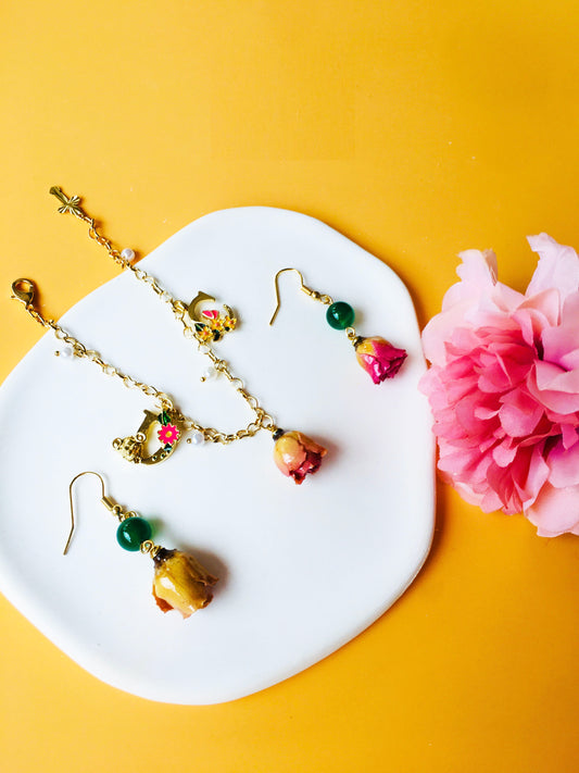 Hotpink Rose Dried Flower with Pearl & Letter Pendant Bracelet & Dark Green Crystal Stone Drop Earrings Jewelry Set