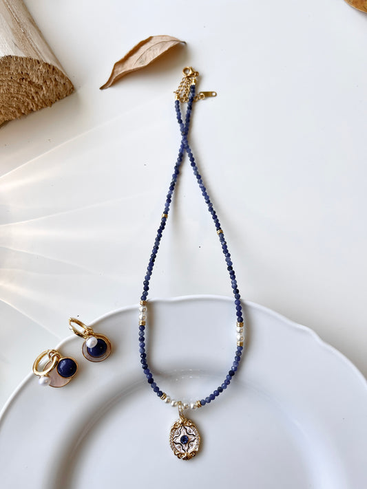 Vintage Blue Crystal & Mother of Pearl Jewelry Set