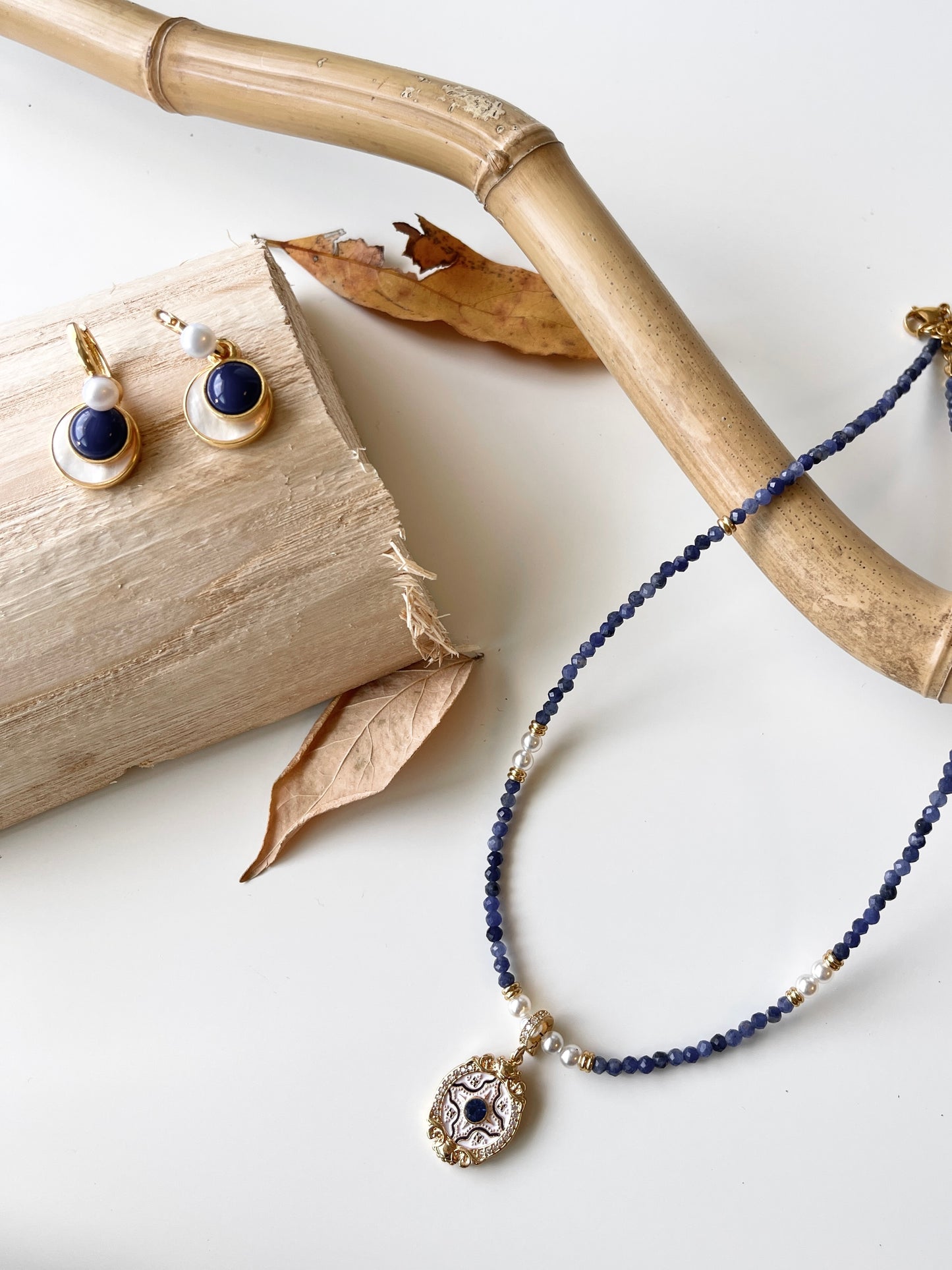 Vintage Blue Crystal & Mother of Pearl Jewelry Set