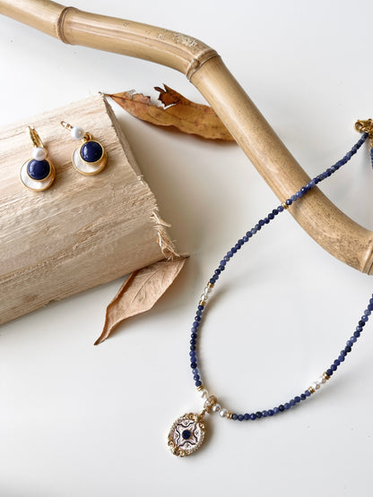 Vintage Blue Crystal & Mother of Pearl Jewelry Set