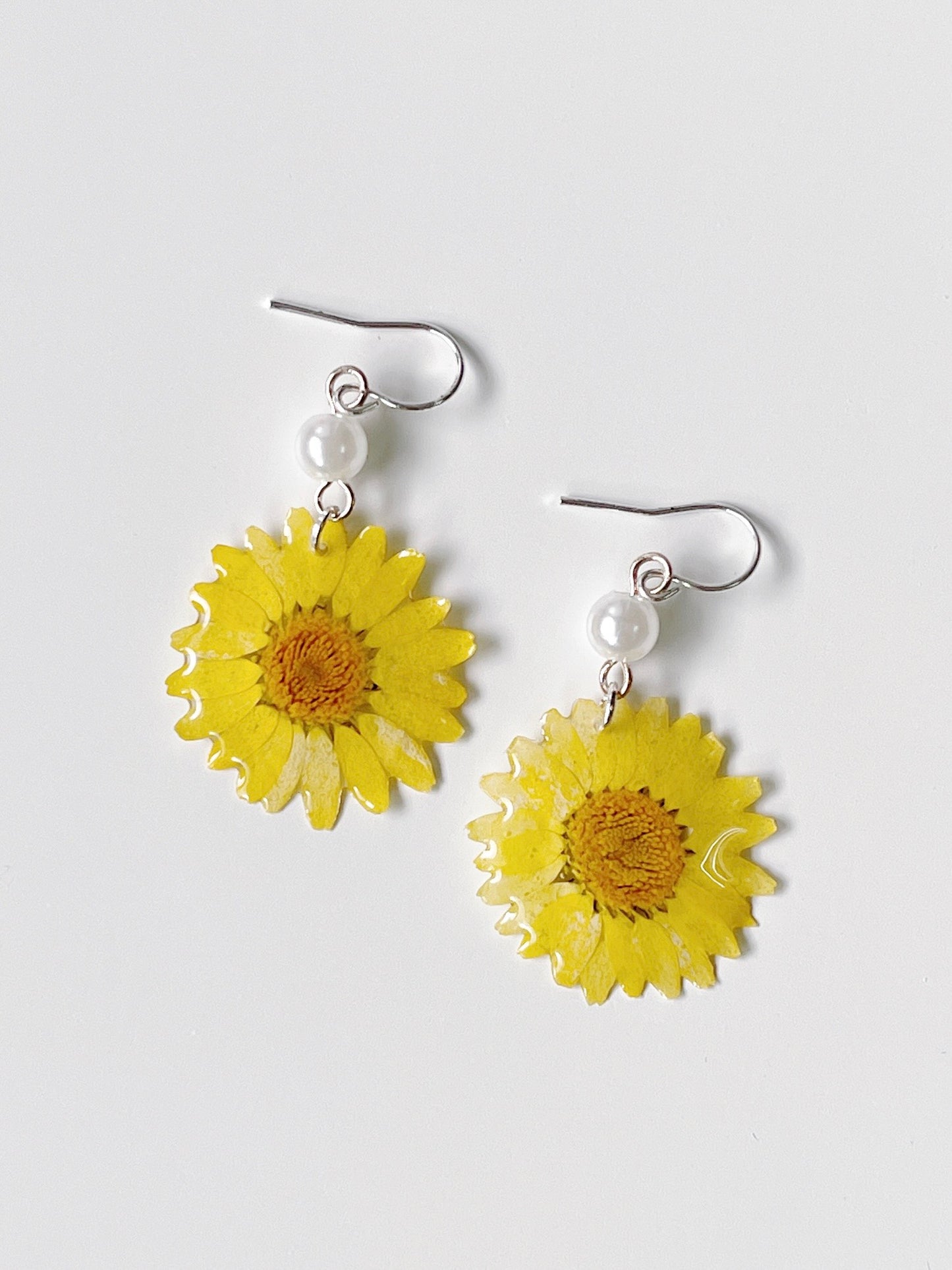 Yellow Daisy Dried Flower with Pearl Drop Earrings